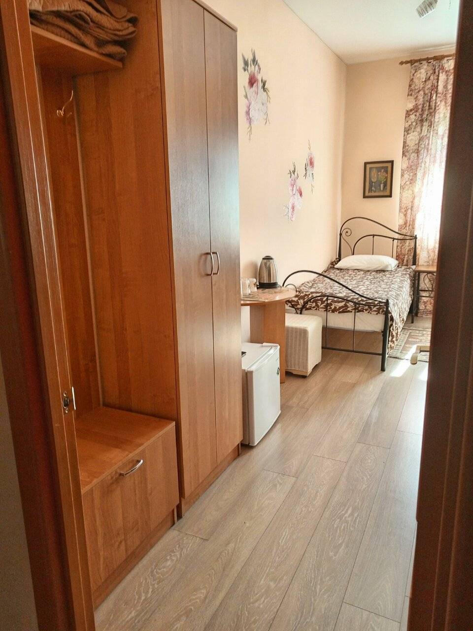 Фотографии номера Двухместный номер с 2 отдельными кроватями в Мини-отеле Флёр Углич