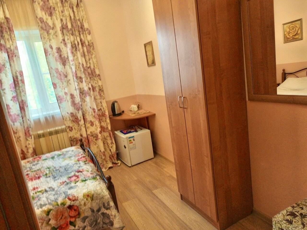 Фотографии номера Стандартный двухместный номер с 1 кроватью в Мини-отеле Флёр Углич